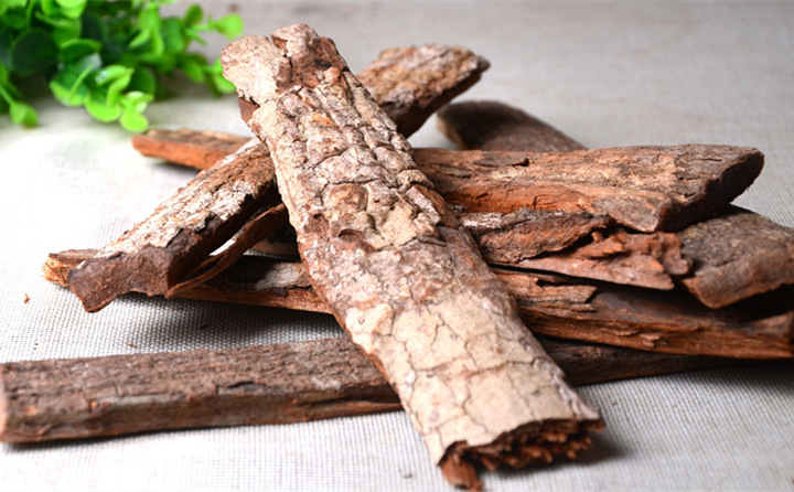 木器廠、板材加工廠、門廠等木材加工企業木器廠、板材加工廠、門廠等木材加工企業每天都會產生大量的刨花每天都會產生大量的刨花